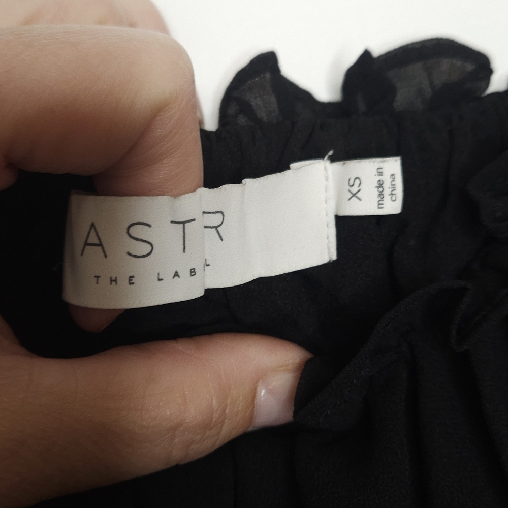 ASTR the Label Black Ruffle Top - Picture 4 of 5